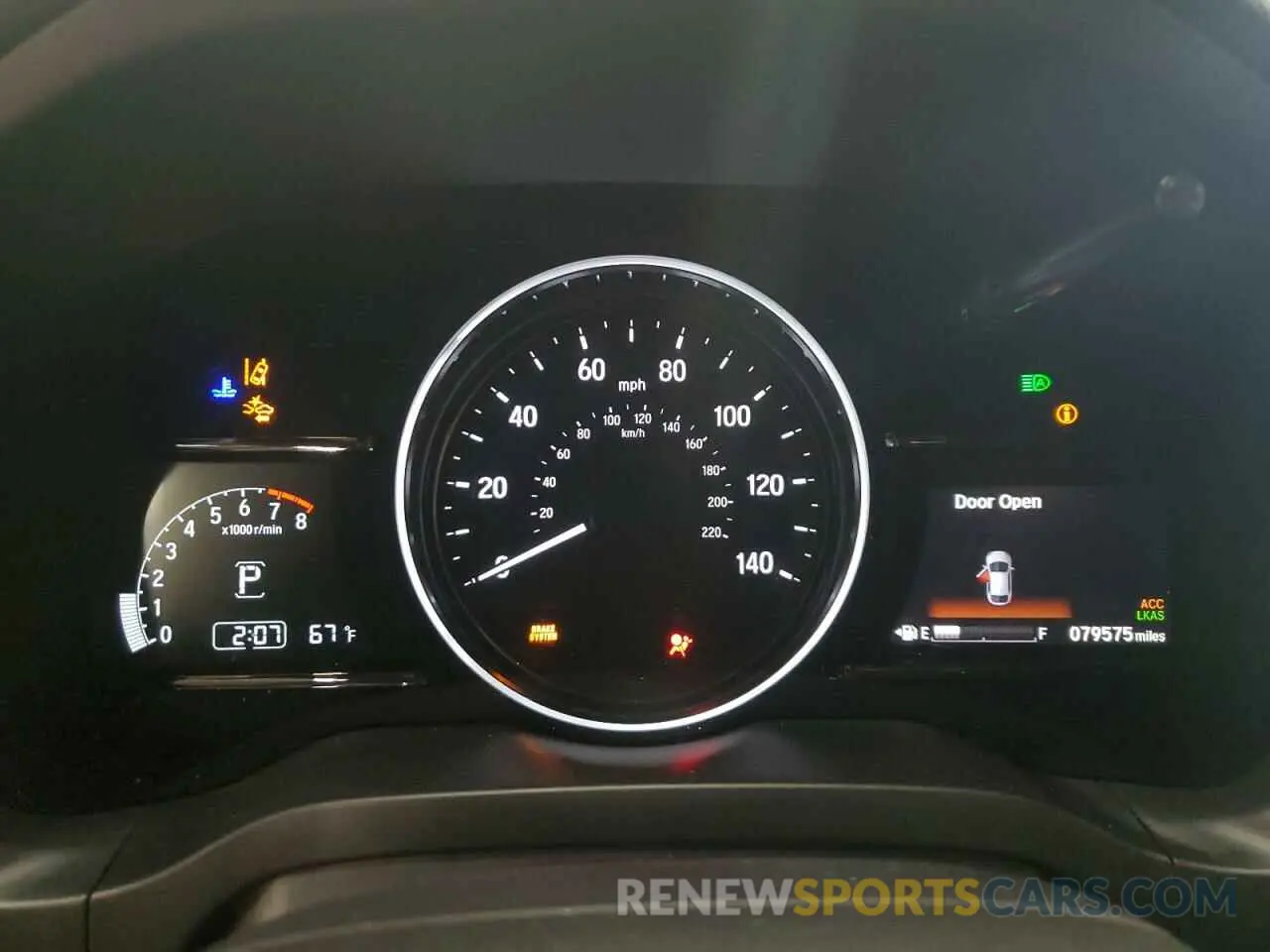 9 Photograph of a damaged car 3CZRU5H56KM724049 HONDA HR-V 2019