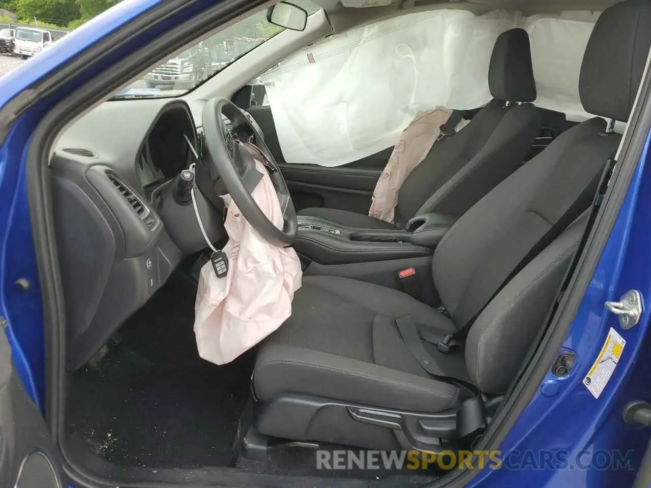 7 Photograph of a damaged car 3CZRU5H58KM709097 HONDA HR-V 2019