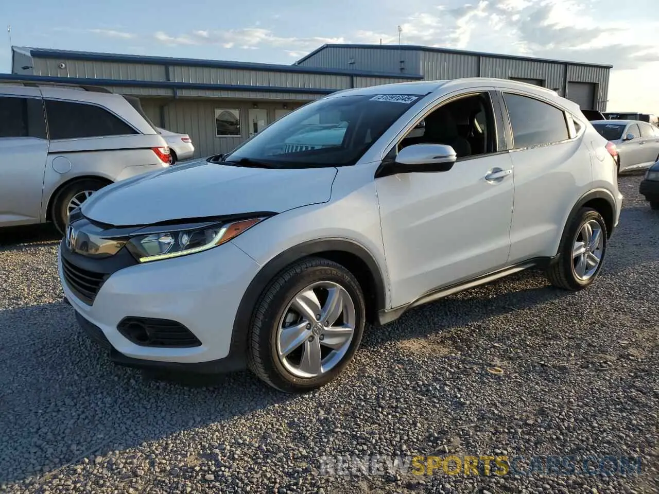 1 Photograph of a damaged car 3CZRU5H58KM712016 HONDA HR-V 2019