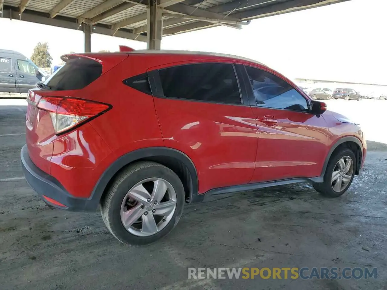 3 Photograph of a damaged car 3CZRU5H58KM717250 HONDA HR-V 2019