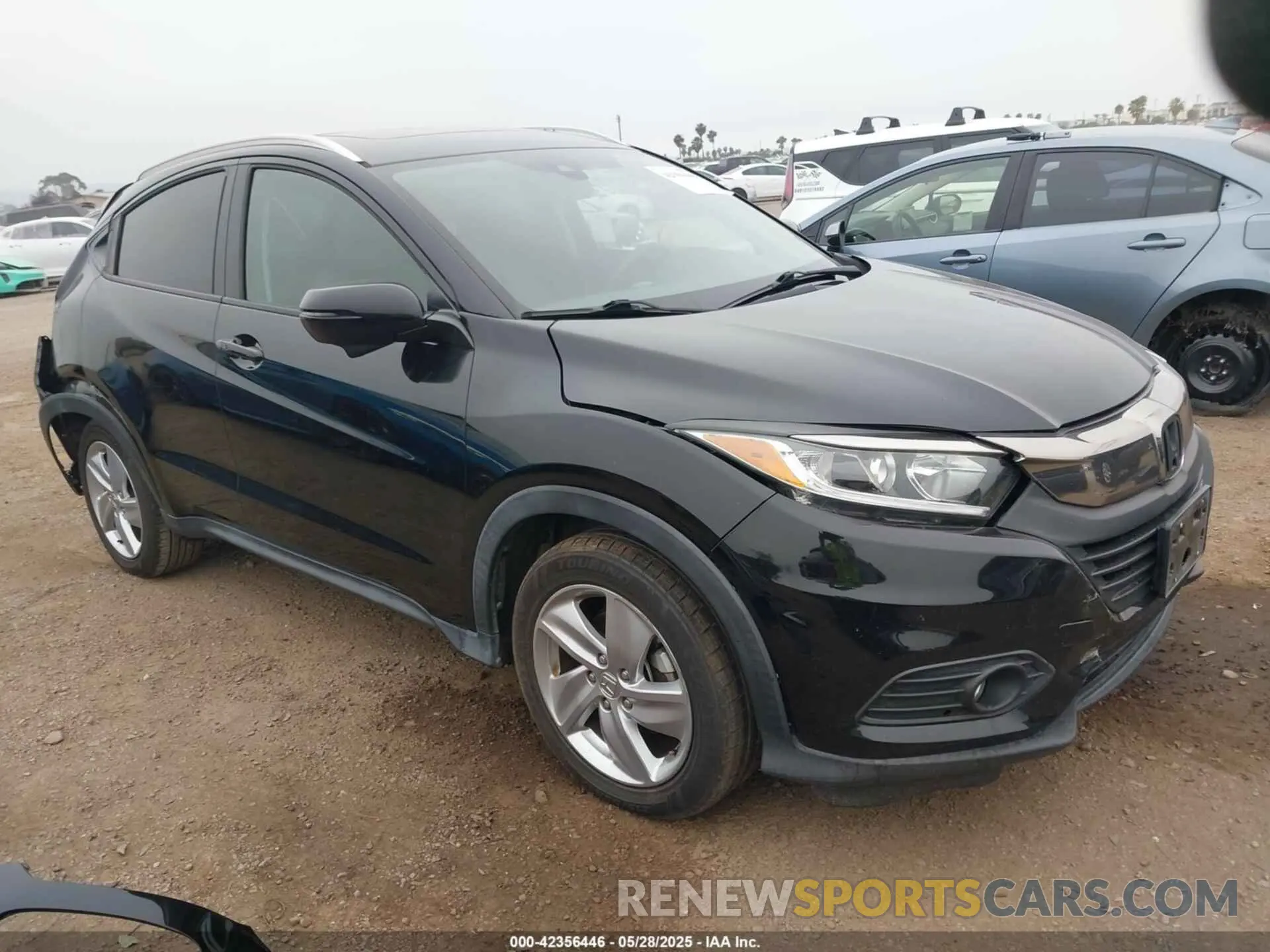 1 Photograph of a damaged car 3CZRU5H58KM723792 HONDA HR-V 2019
