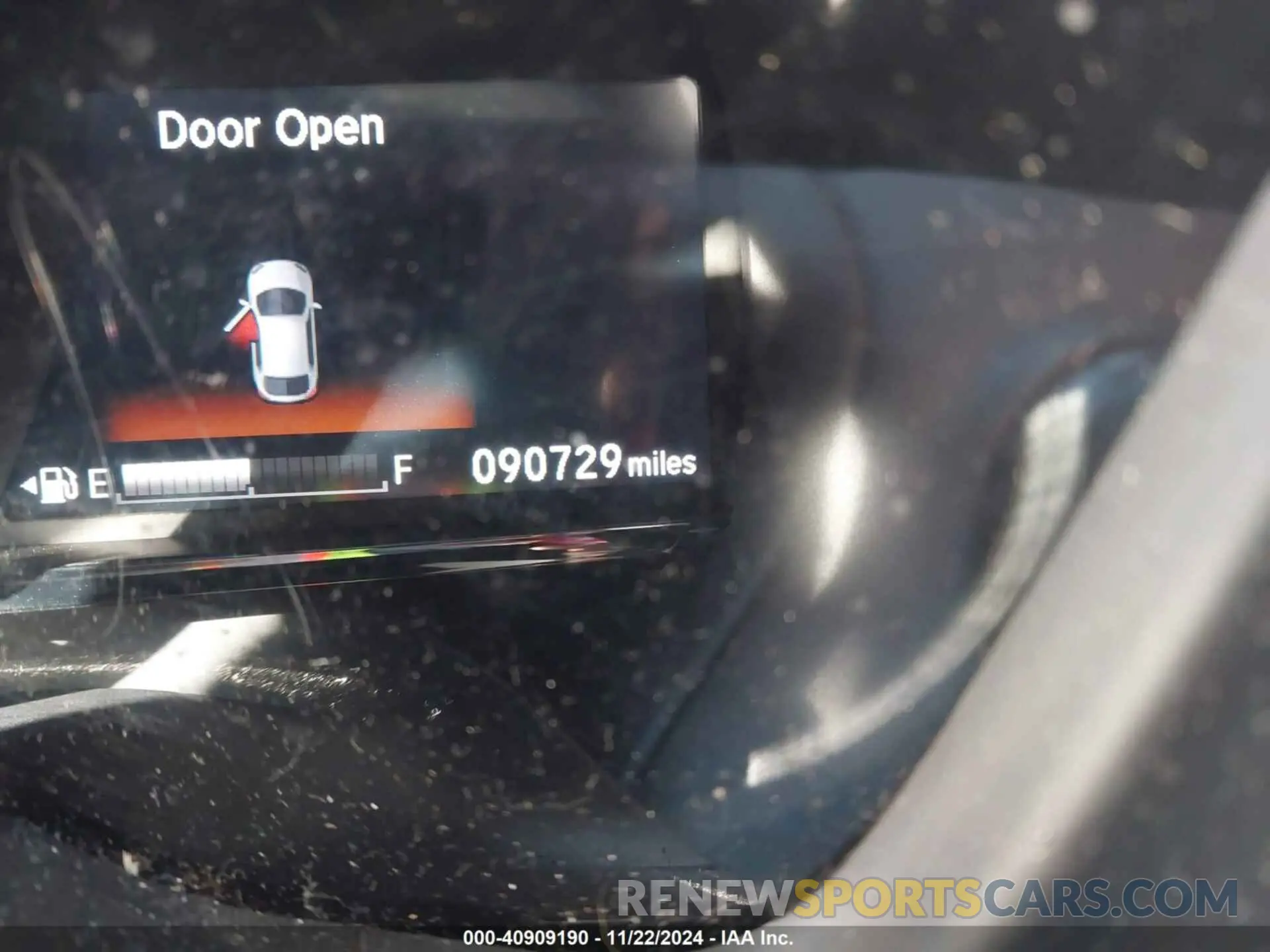 15 Photograph of a damaged car 3CZRU5H5XKM701213 HONDA HR-V 2019
