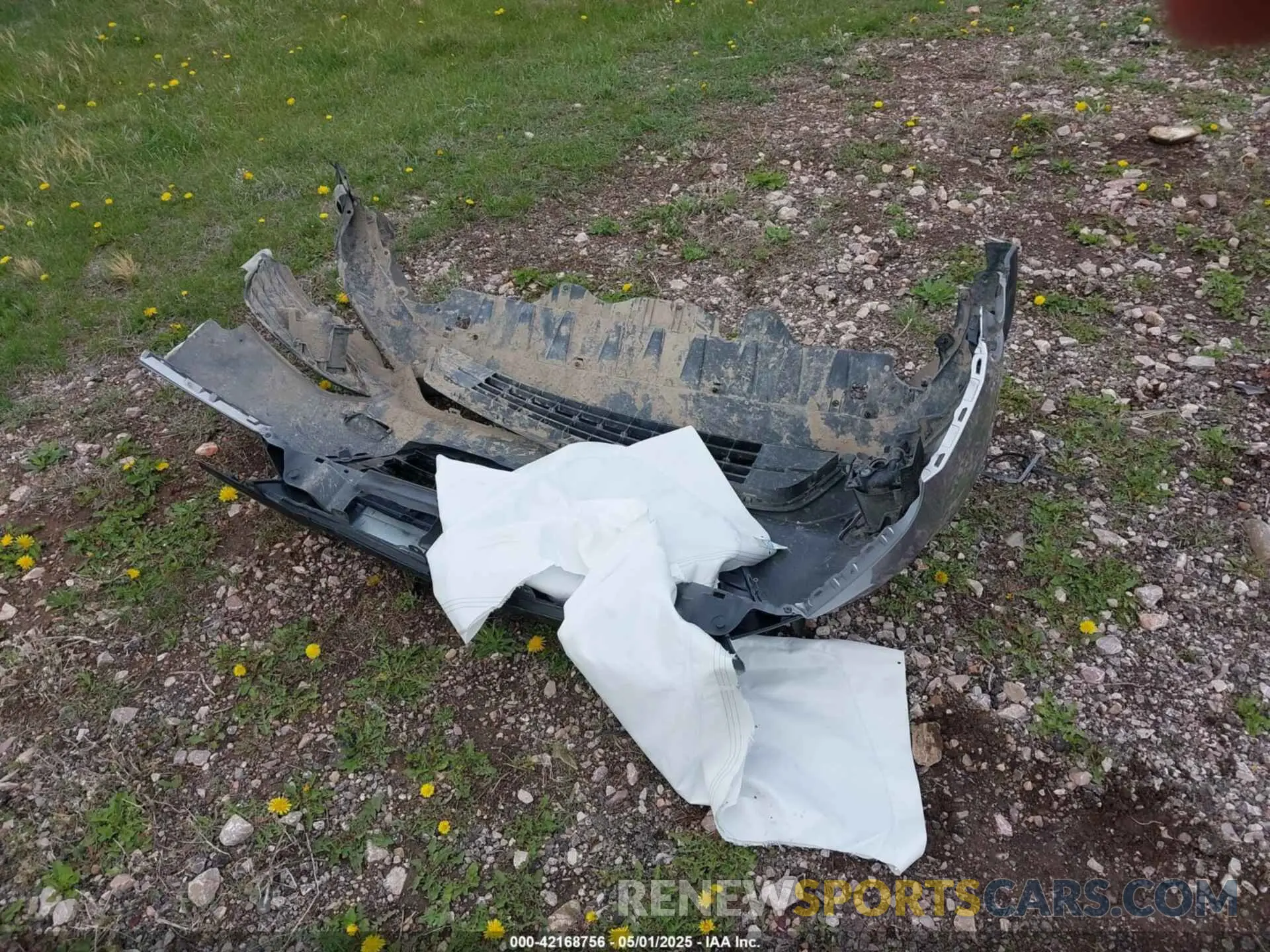 12 Photograph of a damaged car 3CZRU5H5XKM710638 HONDA HR-V 2019