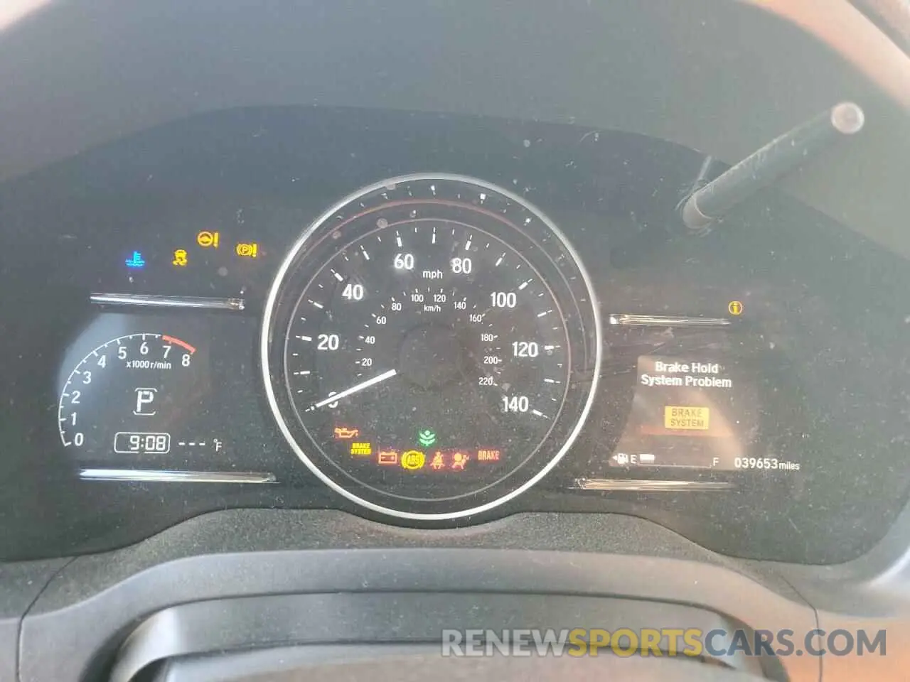 9 Photograph of a damaged car 3CZRU5H70KM715719 HONDA HR-V 2019