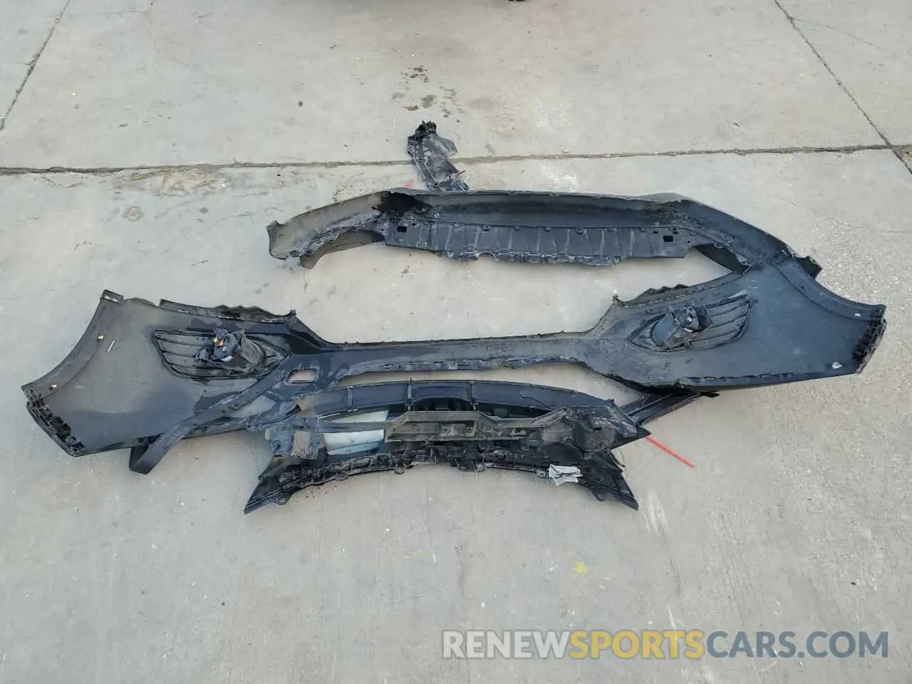 12 Photograph of a damaged car 3CZRU5H72KM709324 HONDA HR-V 2019