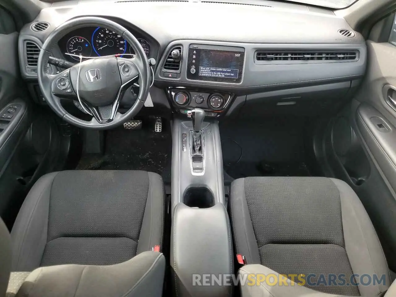 8 Photograph of a damaged car 3CZRU6H10KG707457 HONDA HR-V 2019