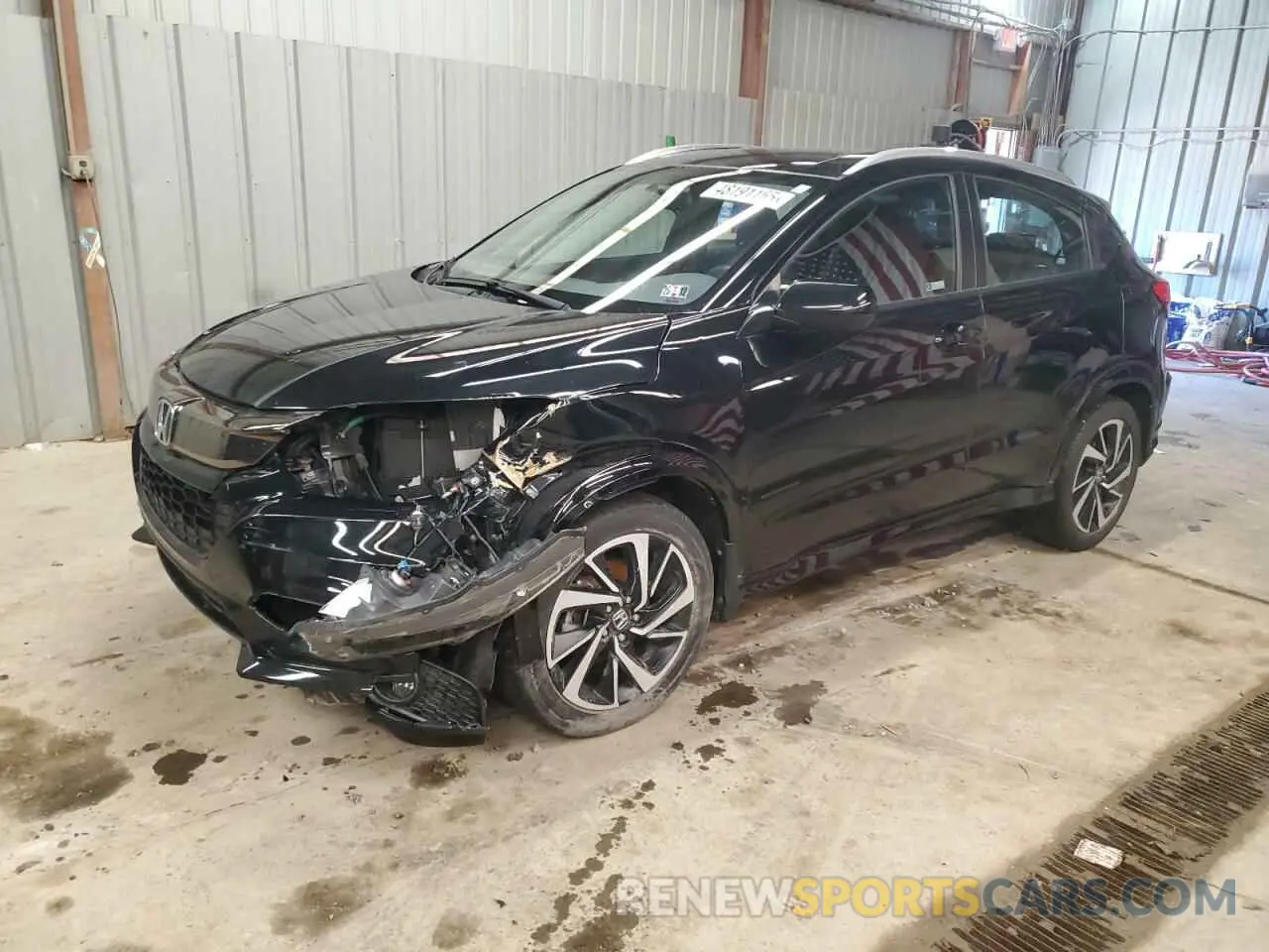 1 Photograph of a damaged car 3CZRU6H10KG729989 HONDA HR-V 2019
