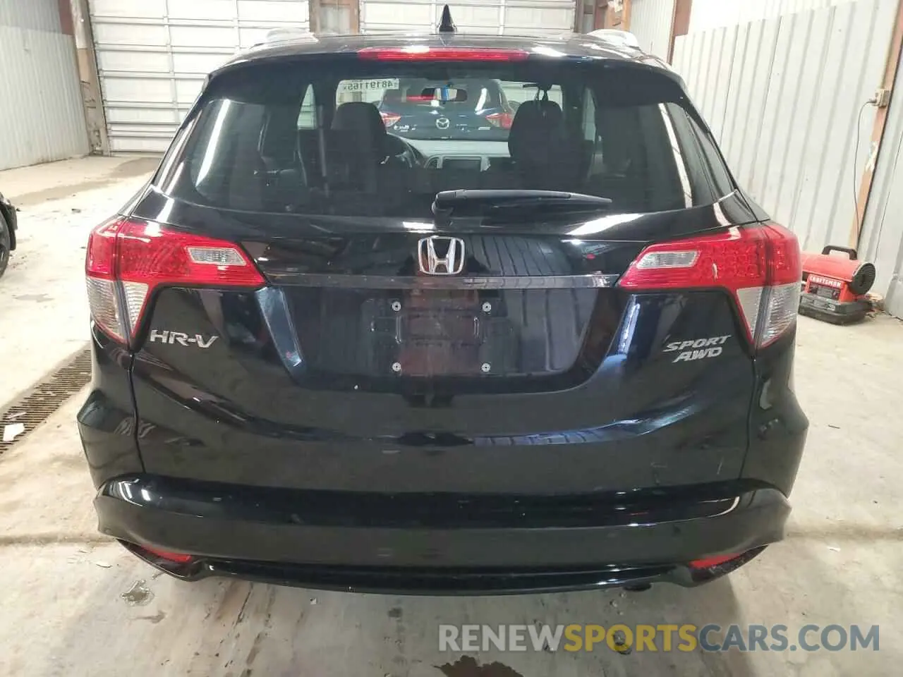 6 Photograph of a damaged car 3CZRU6H10KG729989 HONDA HR-V 2019