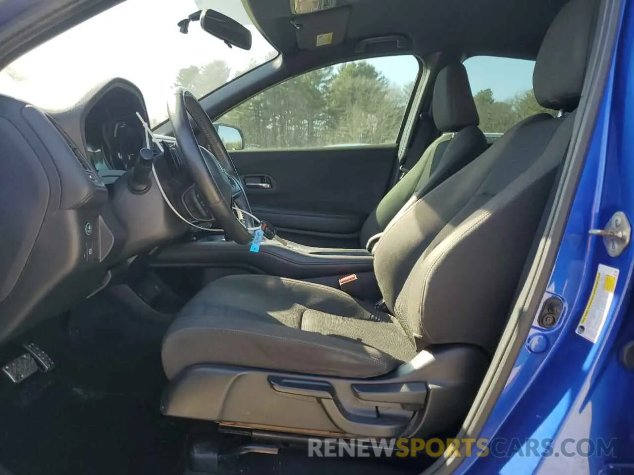 7 Photograph of a damaged car 3CZRU6H10KM709467 HONDA HR-V 2019