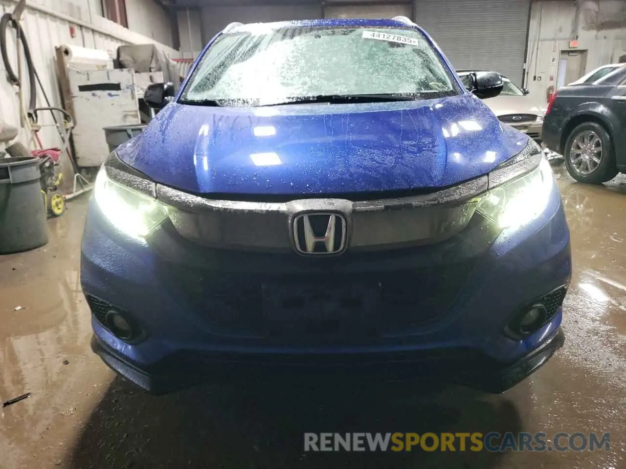 5 Photograph of a damaged car 3CZRU6H11KG714532 HONDA HR-V 2019