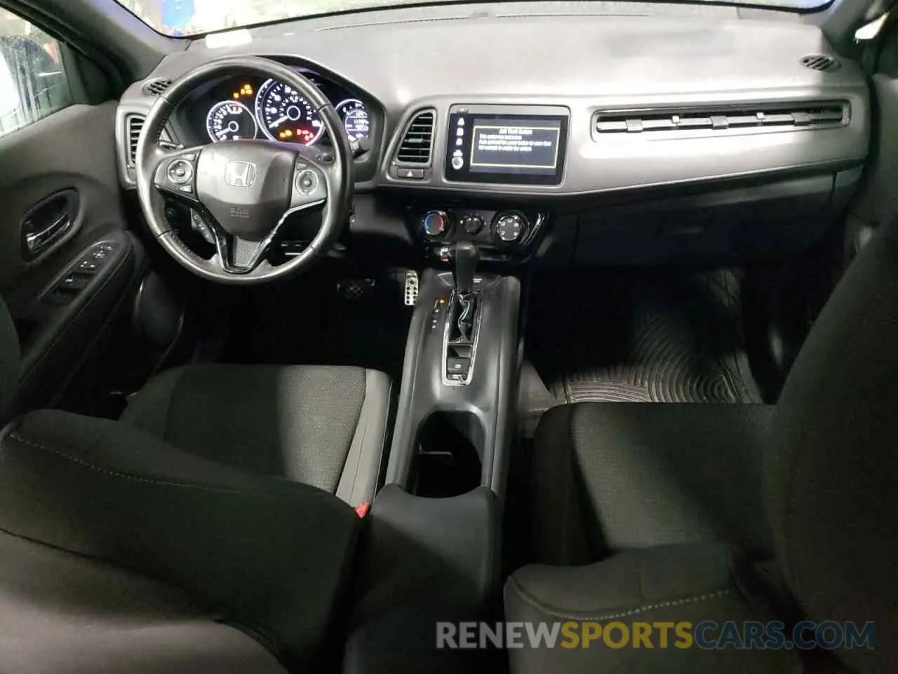 8 Photograph of a damaged car 3CZRU6H11KG714532 HONDA HR-V 2019