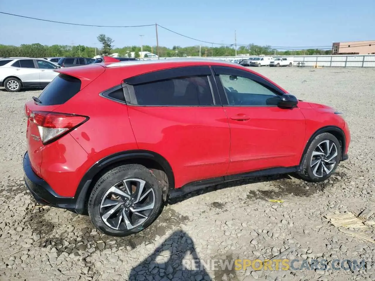 3 Photograph of a damaged car 3CZRU6H12KG711669 HONDA HR-V 2019