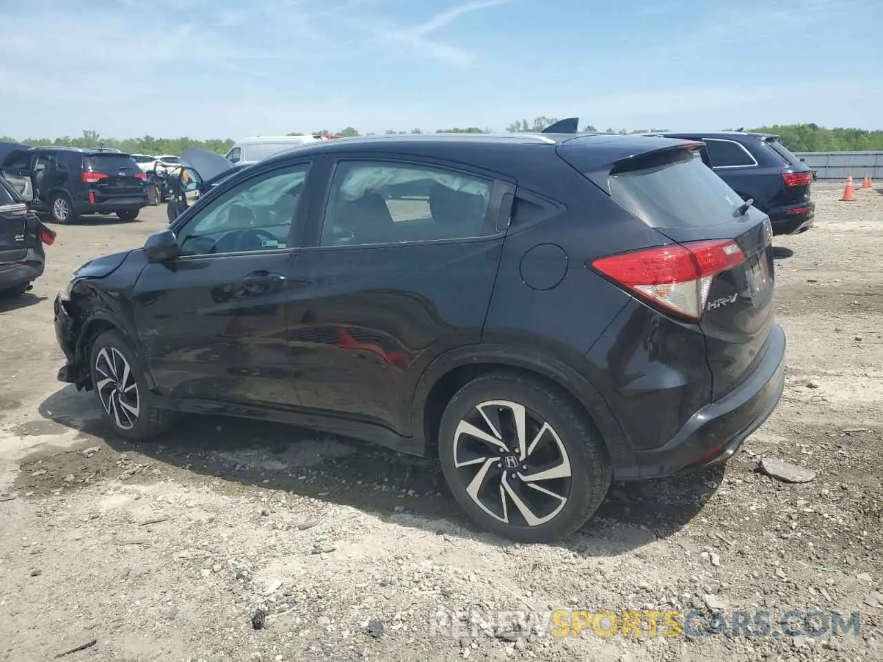 2 Photograph of a damaged car 3CZRU6H13KG700535 HONDA HR-V 2019