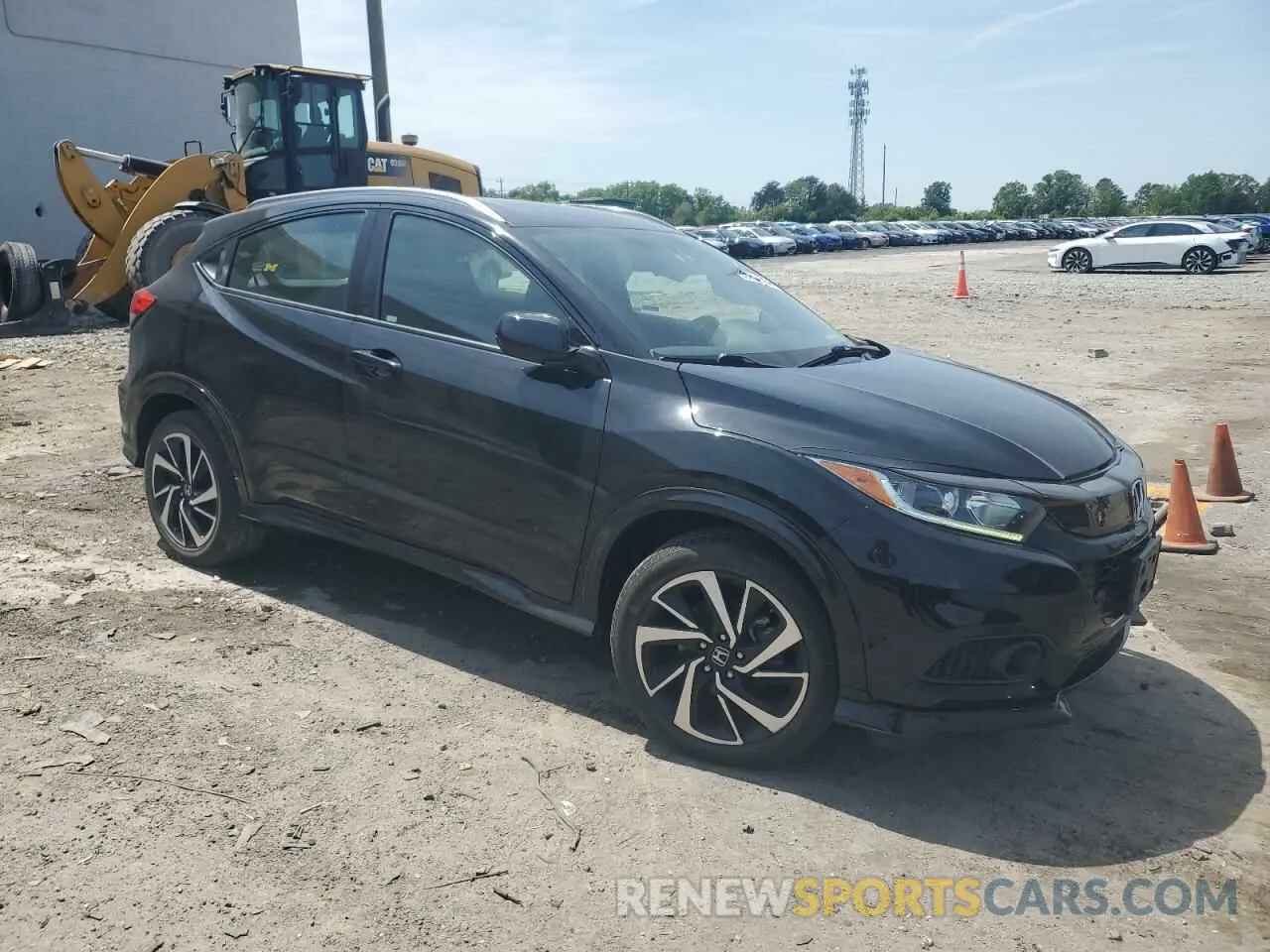 4 Photograph of a damaged car 3CZRU6H13KG700535 HONDA HR-V 2019
