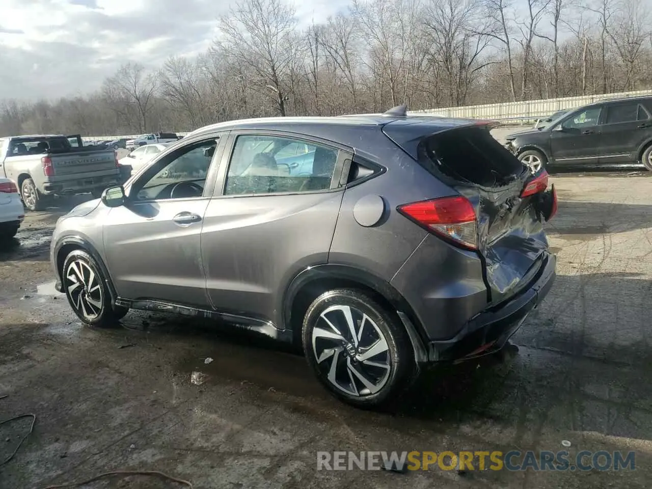 2 Photograph of a damaged car 3CZRU6H13KG723457 HONDA HR-V 2019
