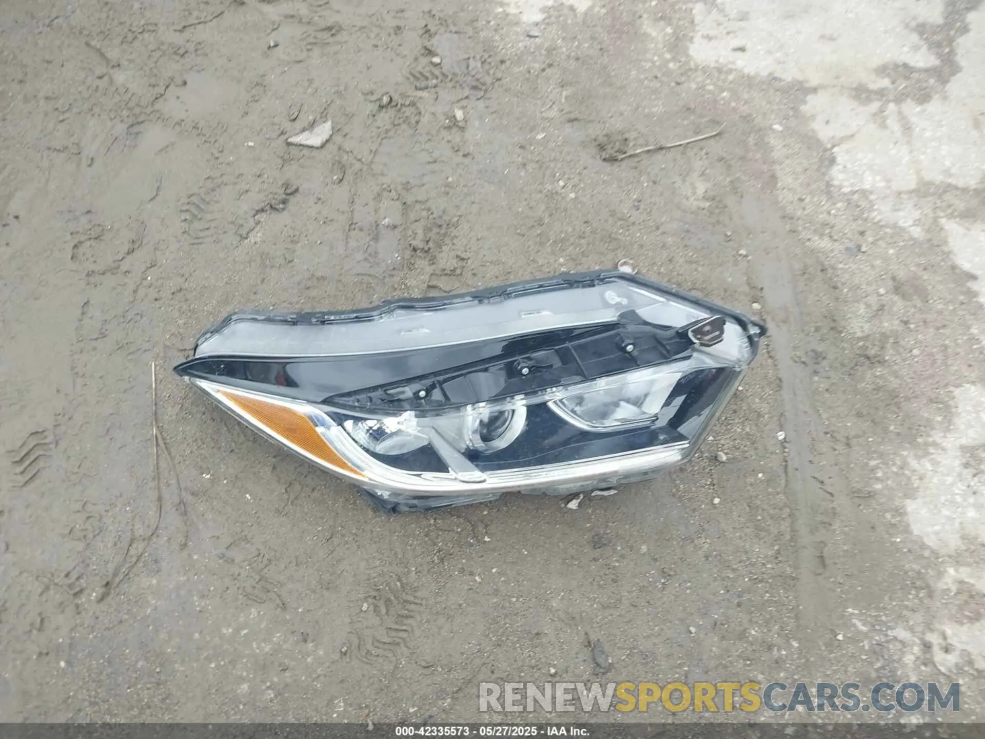 12 Photograph of a damaged car 3CZRU6H14KG701144 HONDA HR-V 2019