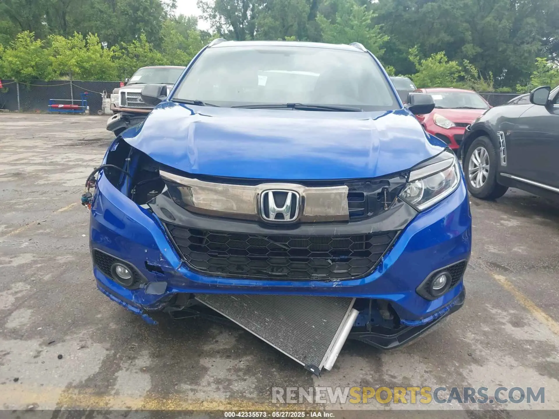 6 Photograph of a damaged car 3CZRU6H14KG701144 HONDA HR-V 2019