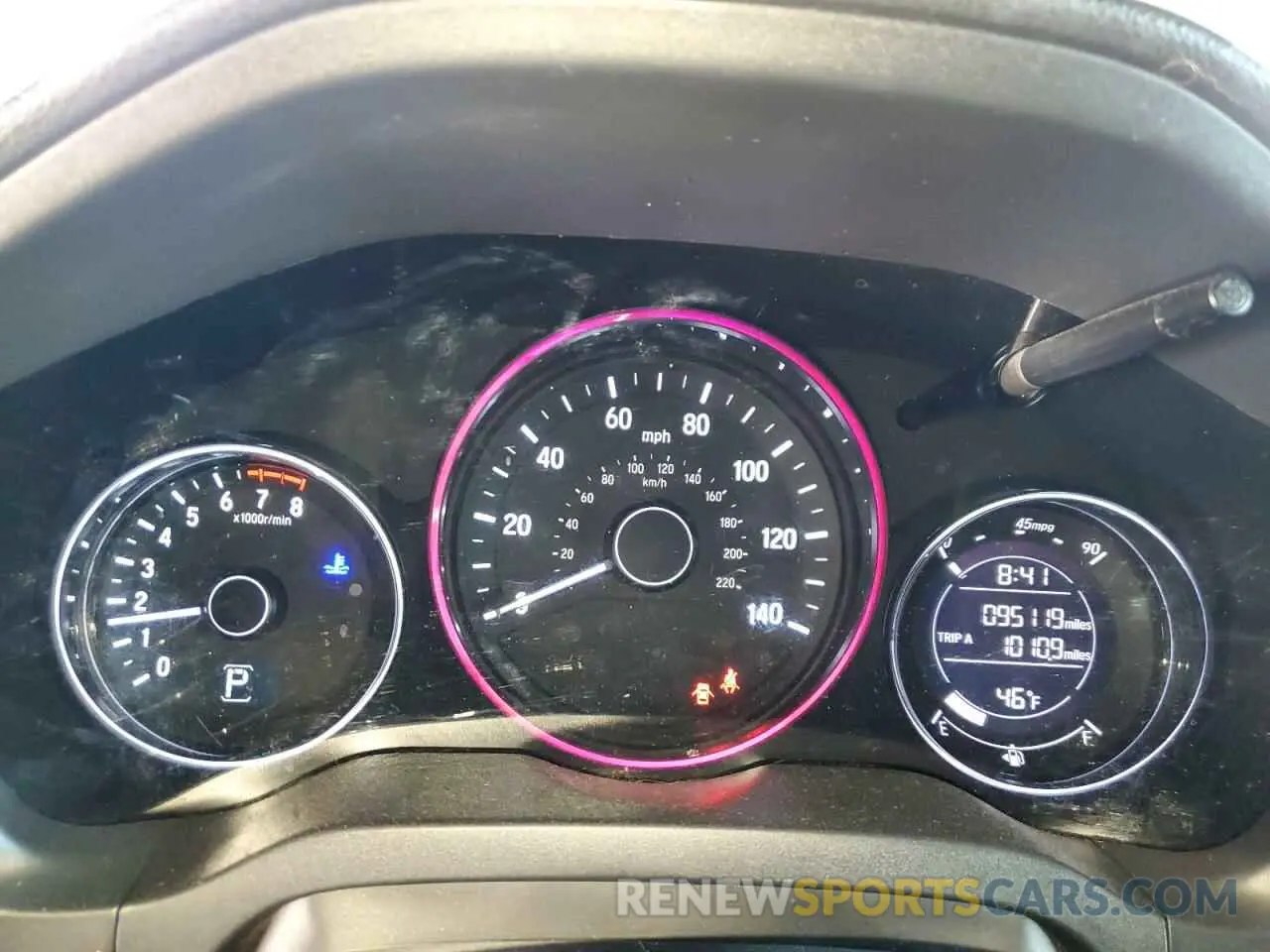 9 Photograph of a damaged car 3CZRU6H14KG707803 HONDA HR-V 2019