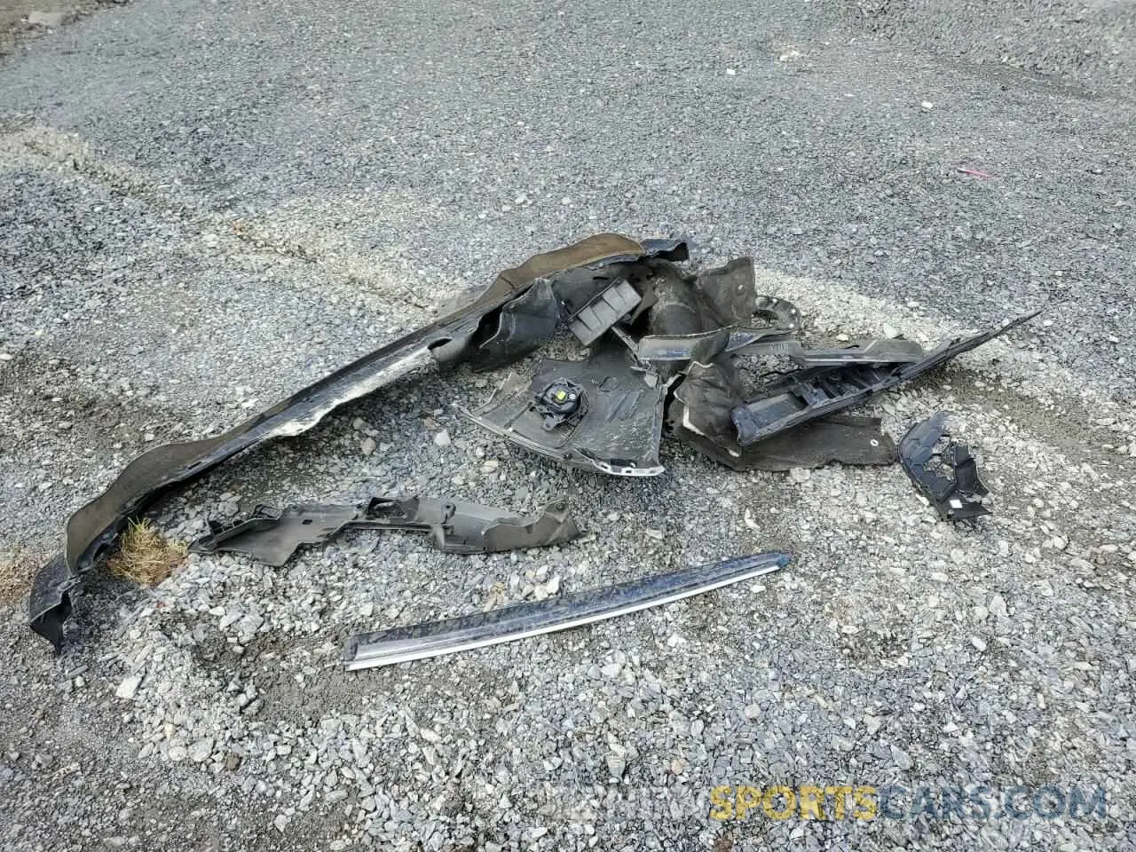15 Photograph of a damaged car 3CZRU6H14KG709194 HONDA HR-V 2019