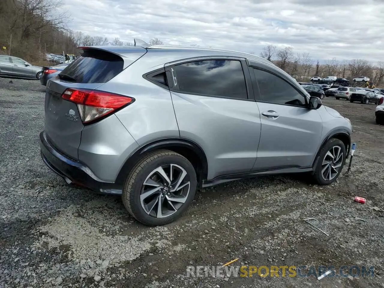 3 Photograph of a damaged car 3CZRU6H14KG709194 HONDA HR-V 2019