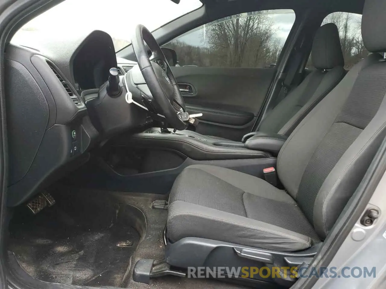 7 Photograph of a damaged car 3CZRU6H14KG709194 HONDA HR-V 2019