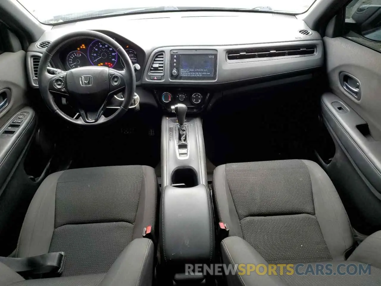 8 Photograph of a damaged car 3CZRU6H14KG709194 HONDA HR-V 2019