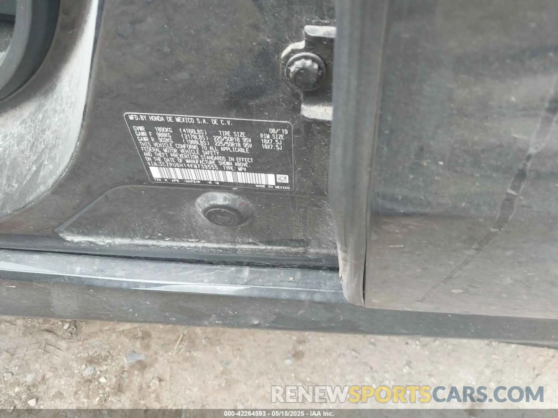 9 Photograph of a damaged car 3CZRU6H14KM739555 HONDA HR-V 2019