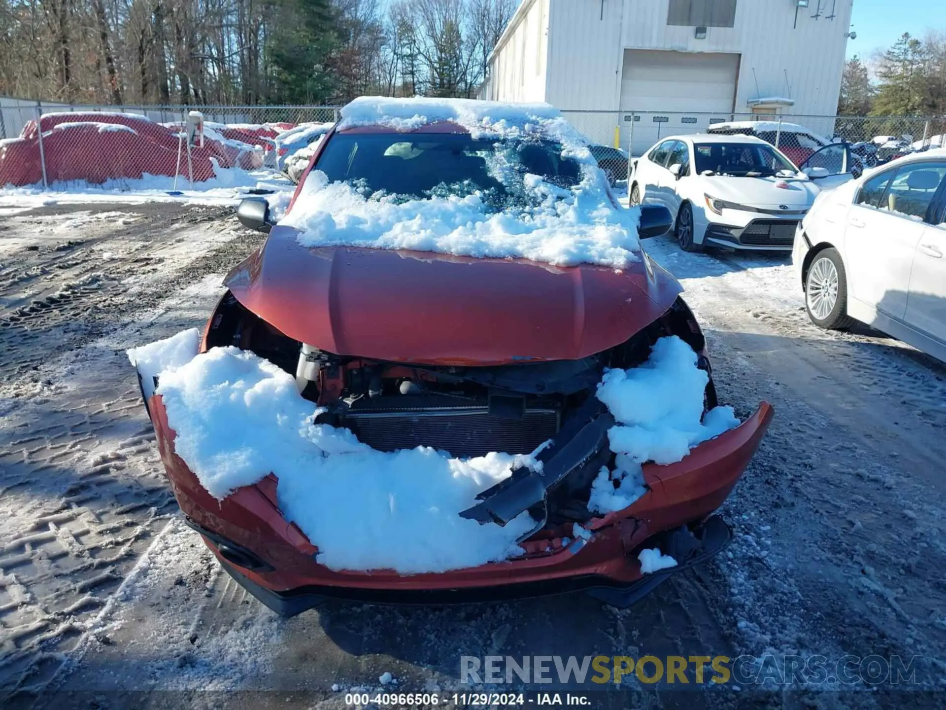 12 Photograph of a damaged car 3CZRU6H15KG704540 HONDA HR-V 2019