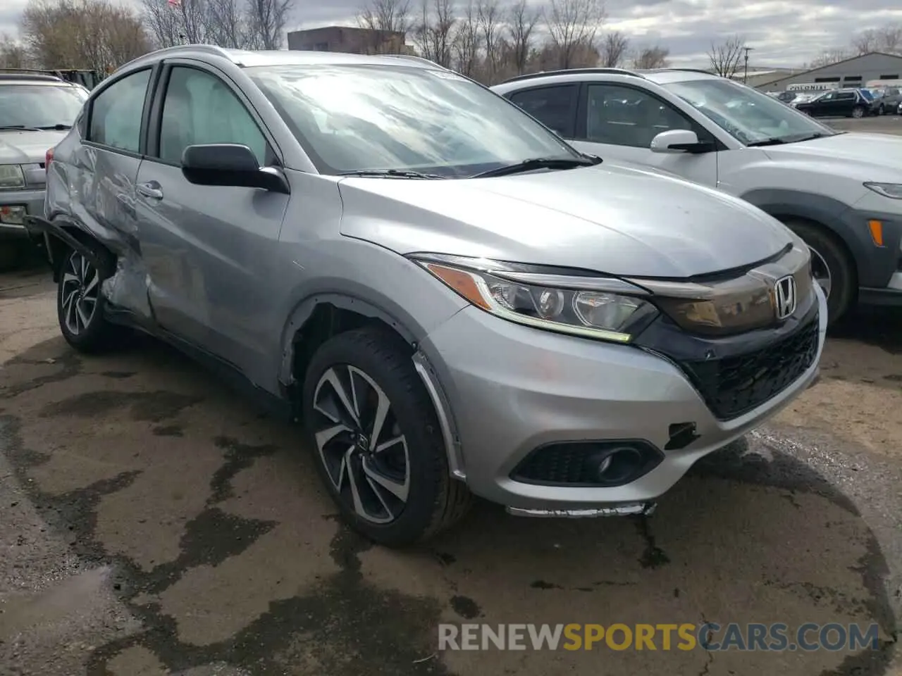 4 Photograph of a damaged car 3CZRU6H15KG707678 HONDA HR-V 2019