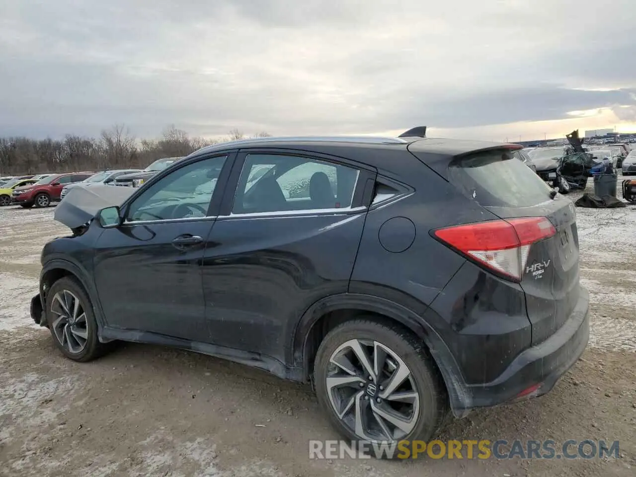 2 Photograph of a damaged car 3CZRU6H15KG715005 HONDA HR-V 2019