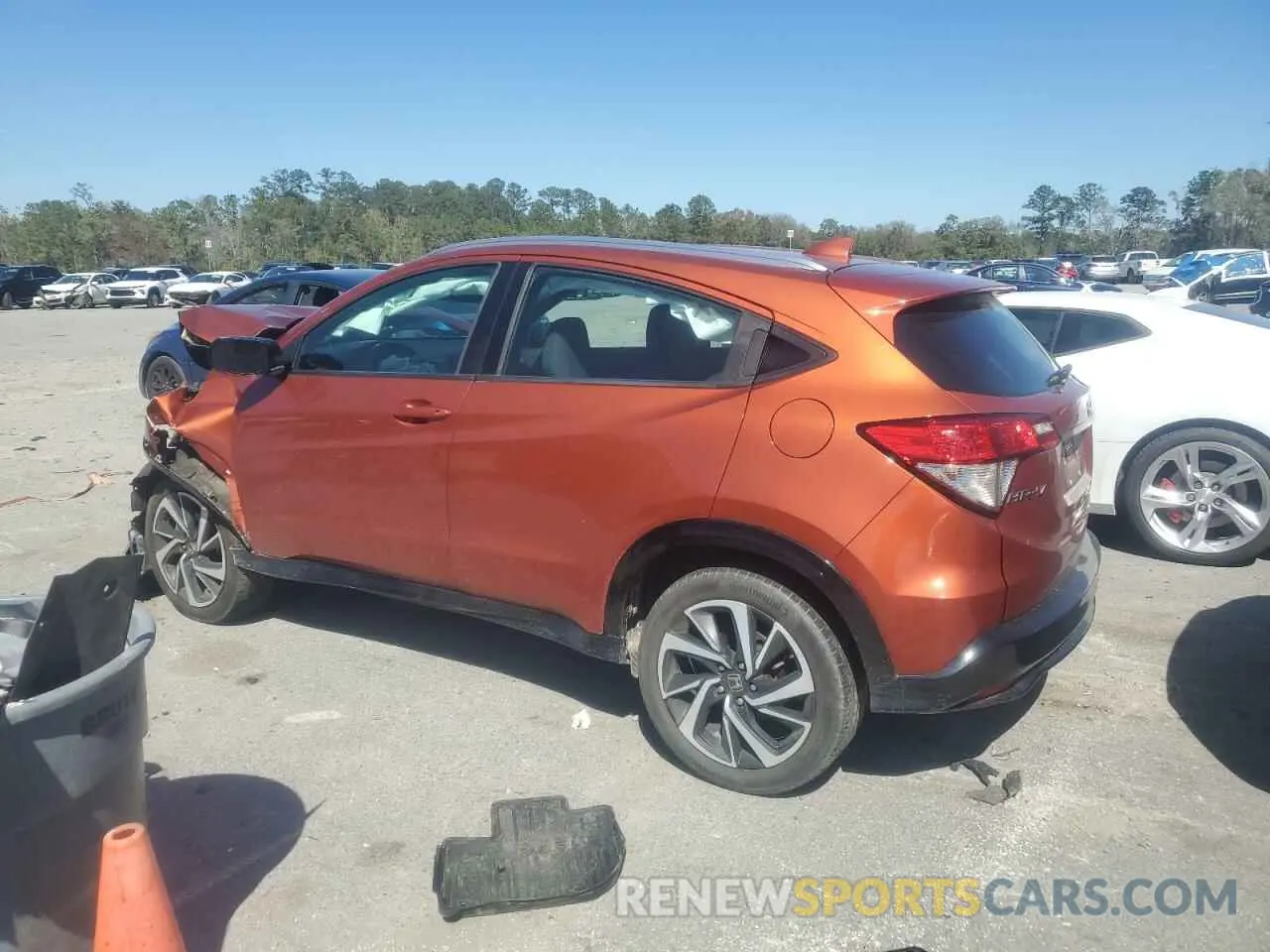 2 Photograph of a damaged car 3CZRU6H15KM707293 HONDA HR-V 2019