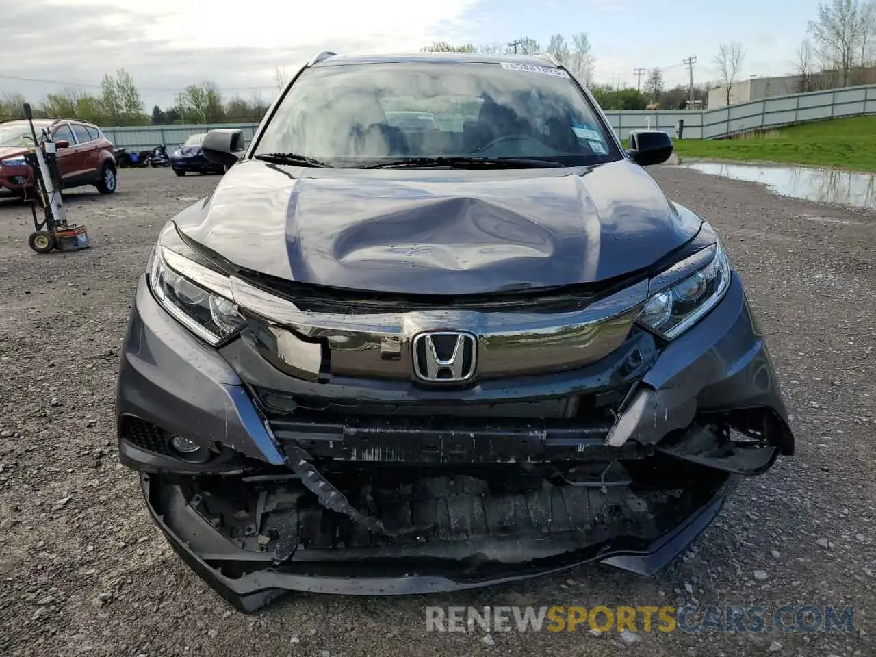 5 Photograph of a damaged car 3CZRU6H16KG705535 HONDA HR-V 2019