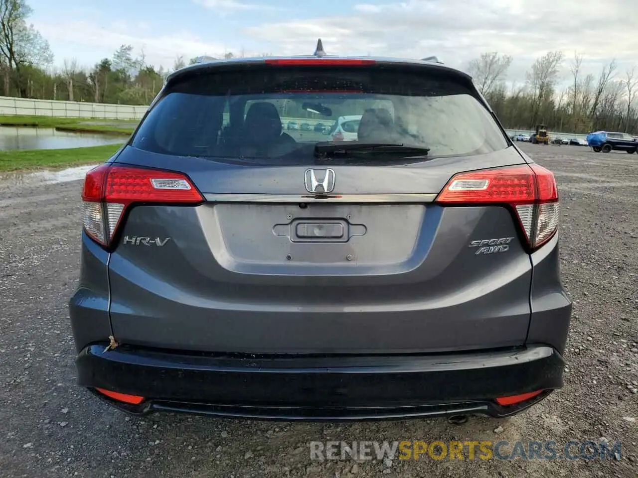 6 Photograph of a damaged car 3CZRU6H16KG705535 HONDA HR-V 2019