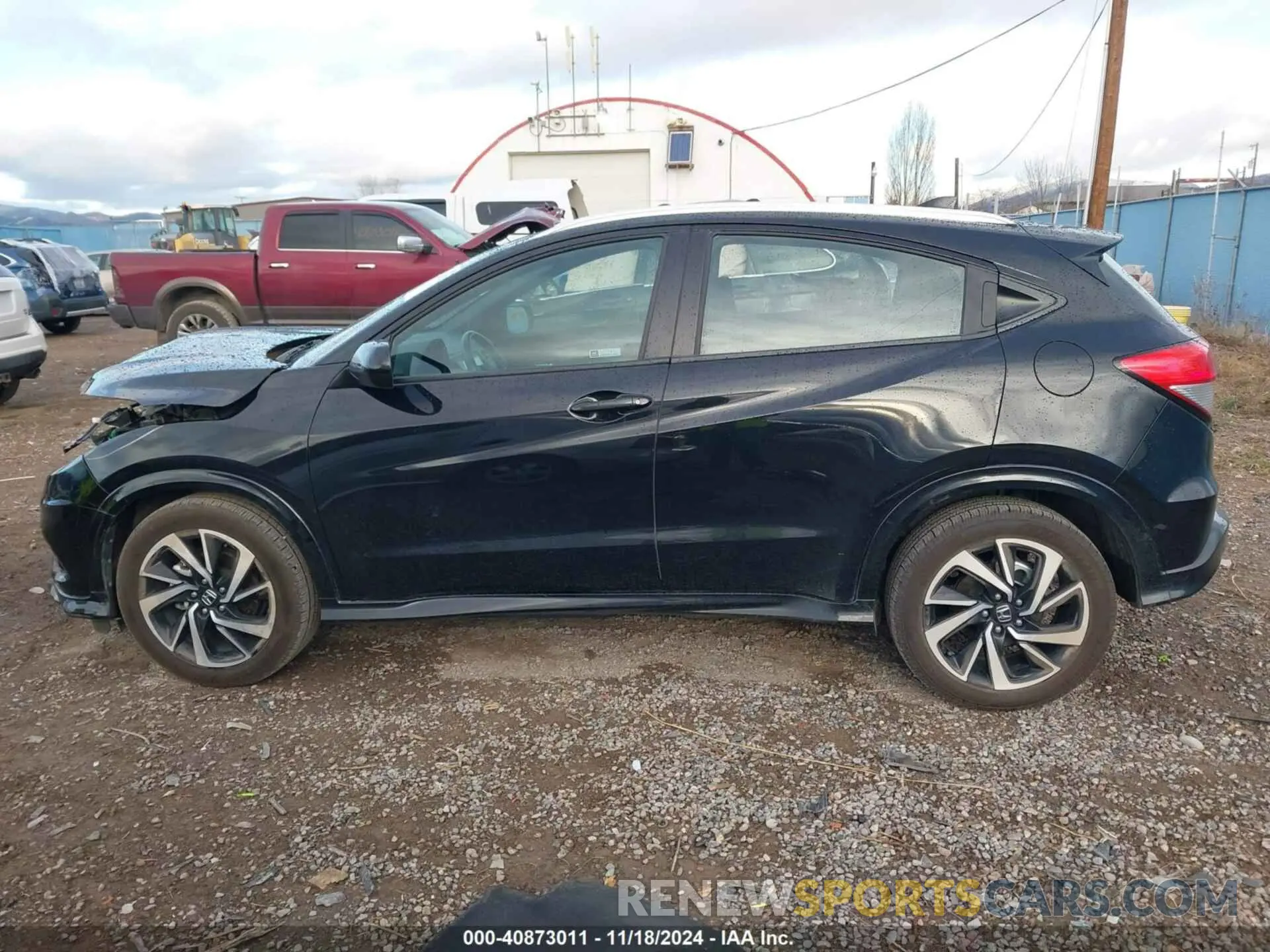 15 Photograph of a damaged car 3CZRU6H16KG708497 HONDA HR-V 2019