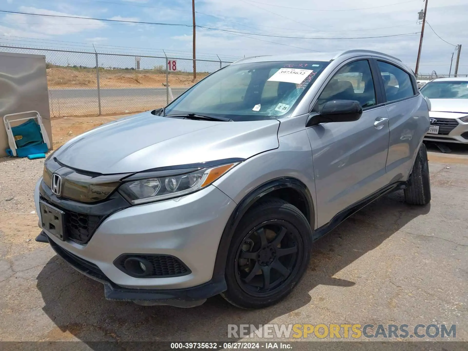 2 Photograph of a damaged car 3CZRU6H16KG734405 HONDA HR-V 2019