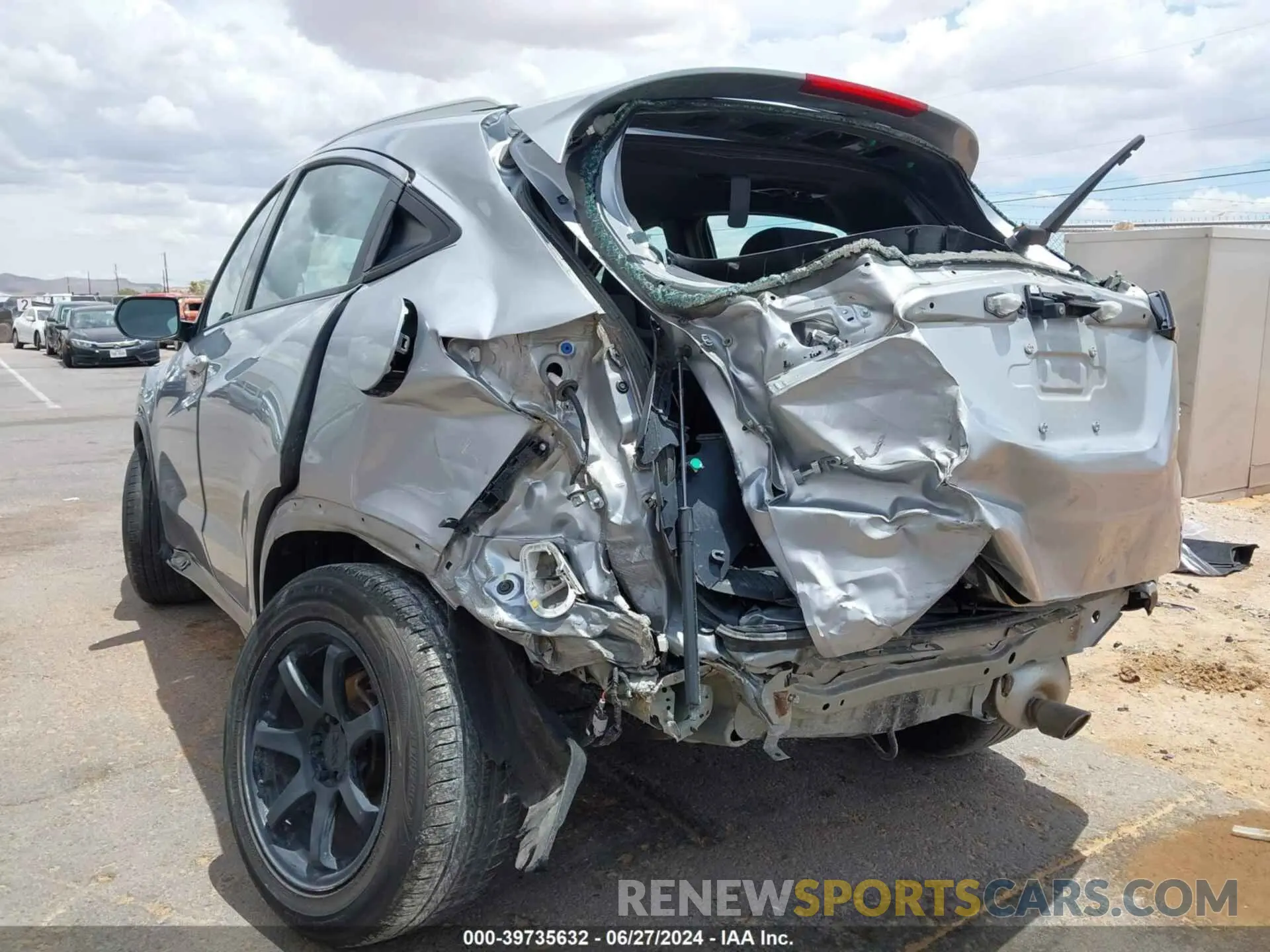 6 Photograph of a damaged car 3CZRU6H16KG734405 HONDA HR-V 2019