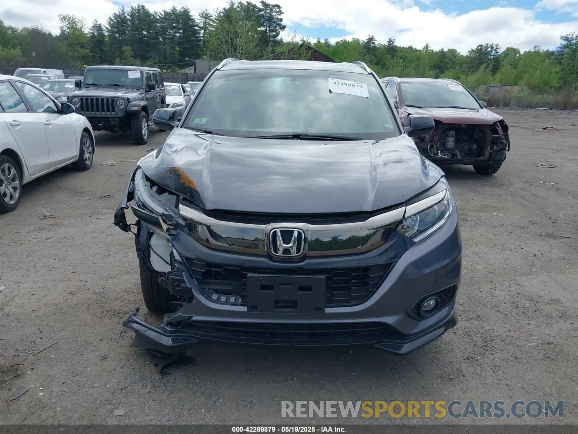 12 Photograph of a damaged car 3CZRU6H17KG712073 HONDA HR-V 2019