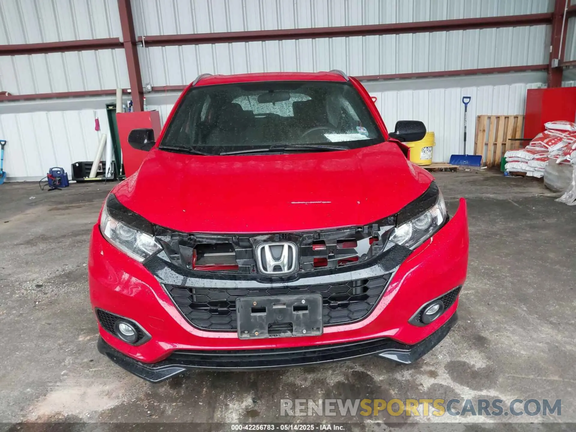 12 Photograph of a damaged car 3CZRU6H18KG708677 HONDA HR-V 2019