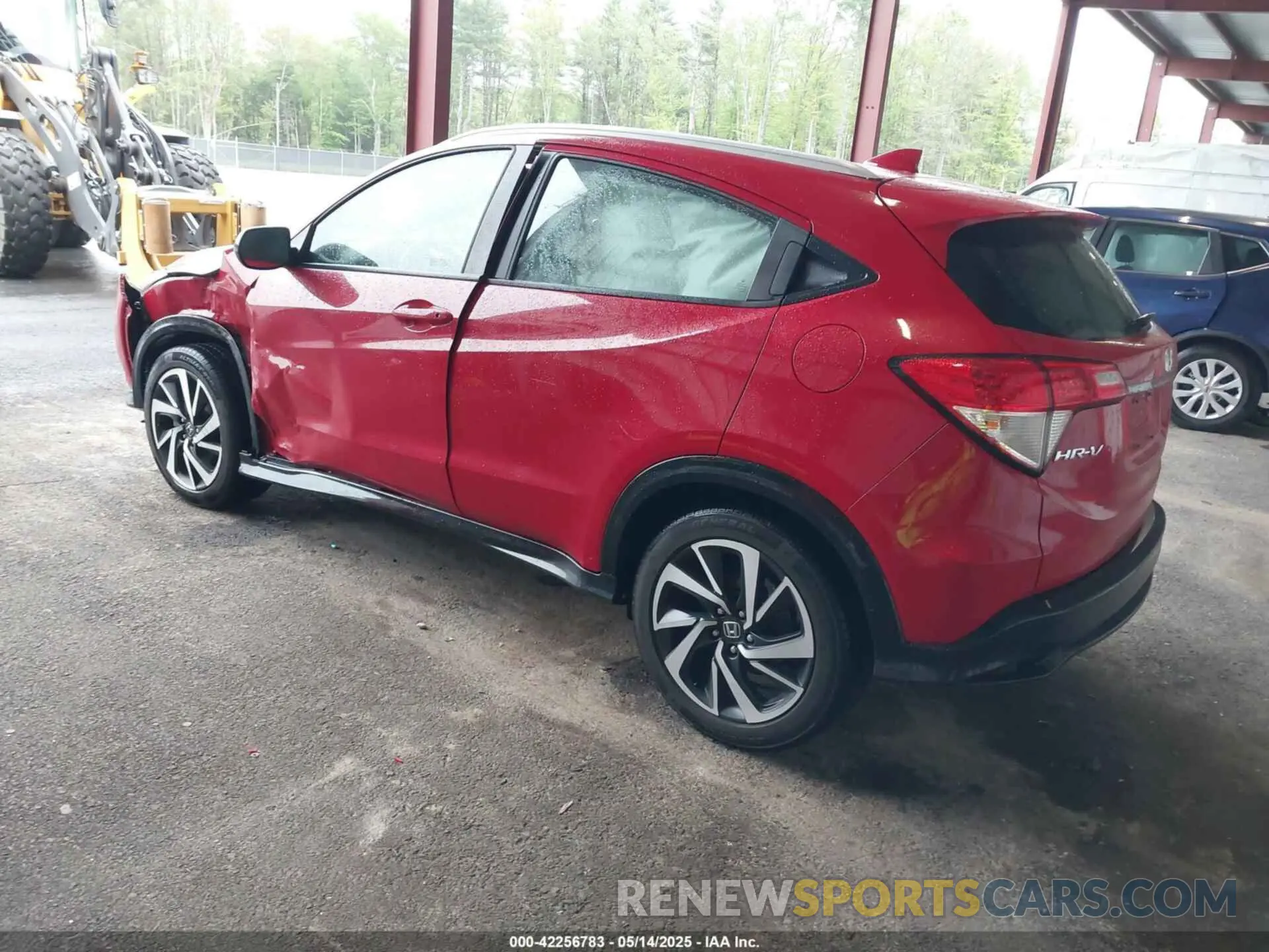 3 Photograph of a damaged car 3CZRU6H18KG708677 HONDA HR-V 2019