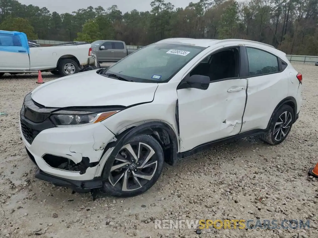 1 Photograph of a damaged car 3CZRU6H18KM706204 HONDA HR-V 2019