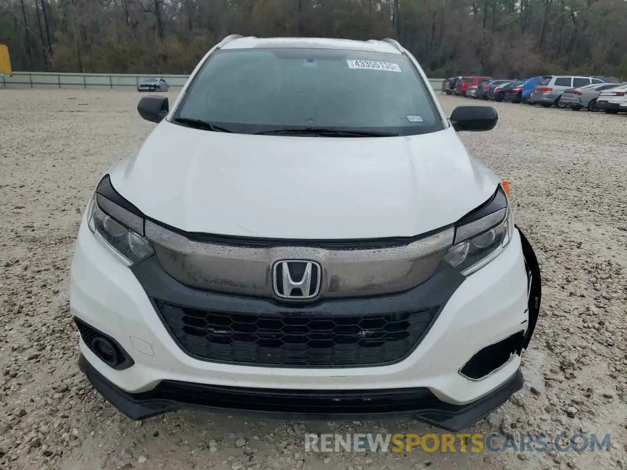 5 Photograph of a damaged car 3CZRU6H18KM706204 HONDA HR-V 2019