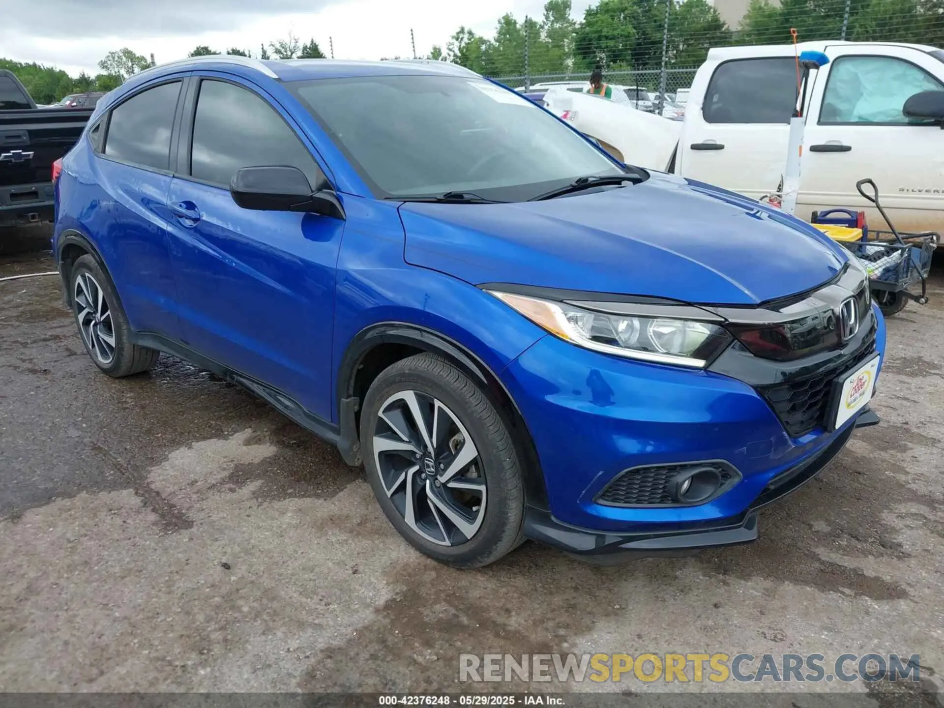 1 Photograph of a damaged car 3CZRU6H19KG719476 HONDA HR-V 2019