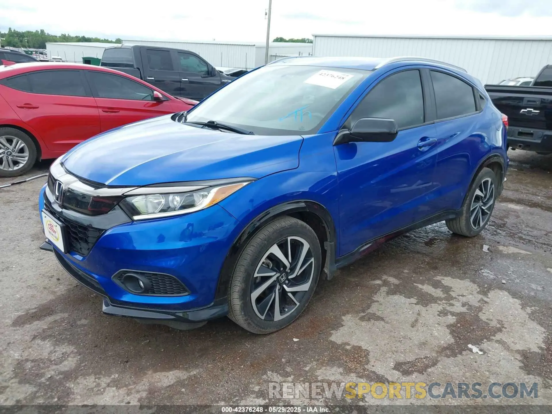 2 Photograph of a damaged car 3CZRU6H19KG719476 HONDA HR-V 2019