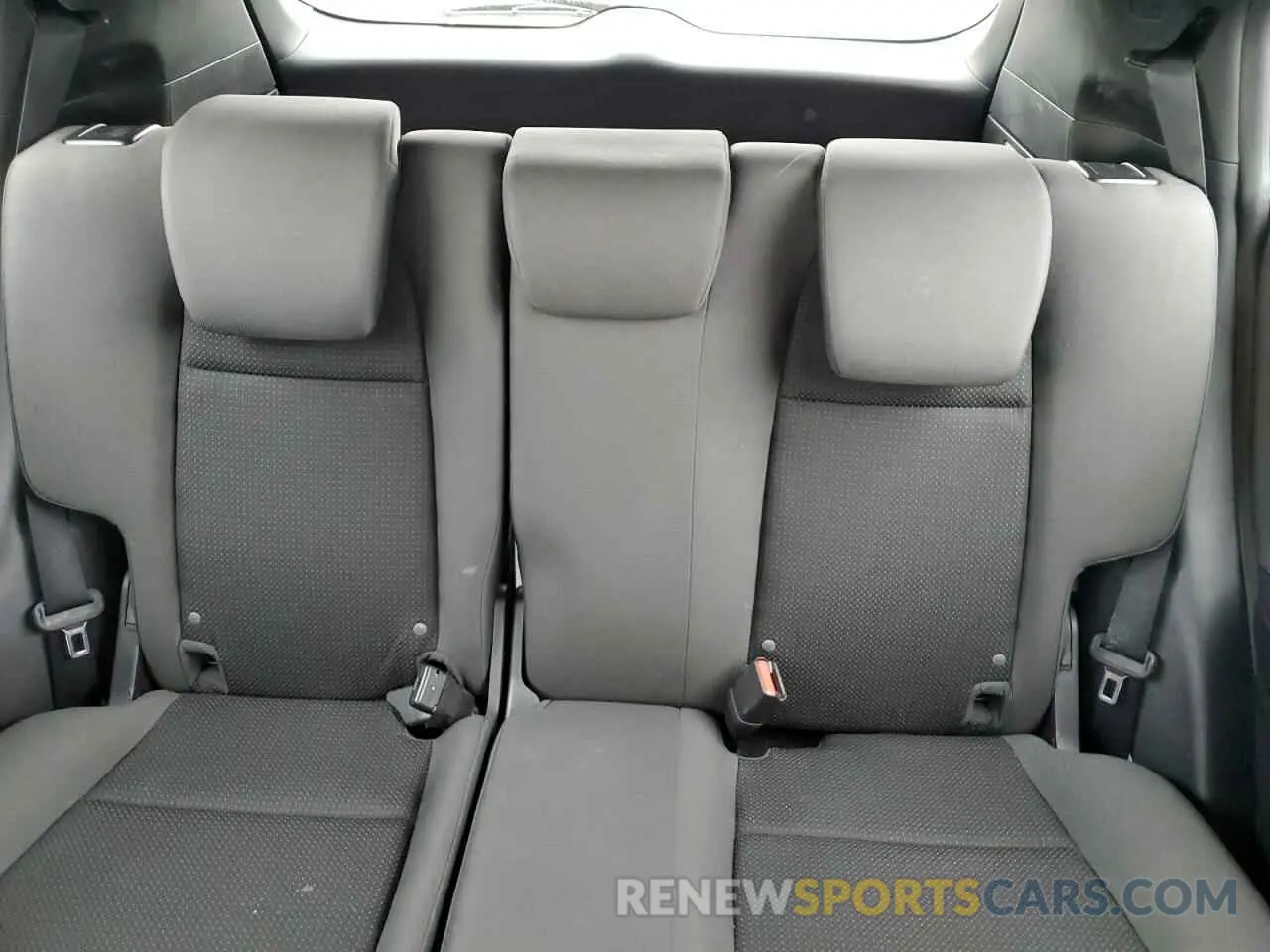 10 Photograph of a damaged car 3CZRU6H19KG724953 HONDA HR-V 2019