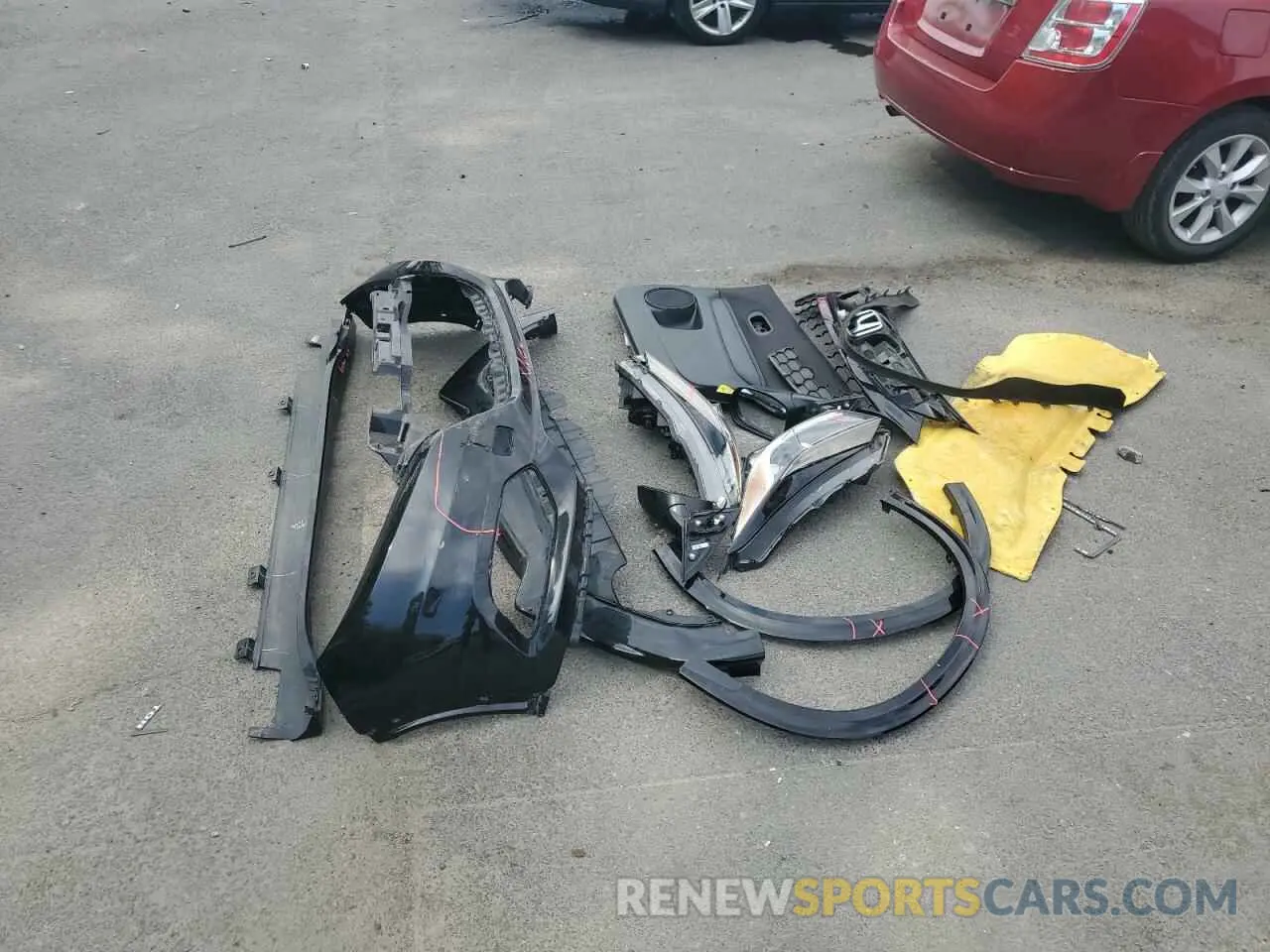 12 Photograph of a damaged car 3CZRU6H19KG728789 HONDA HR-V 2019