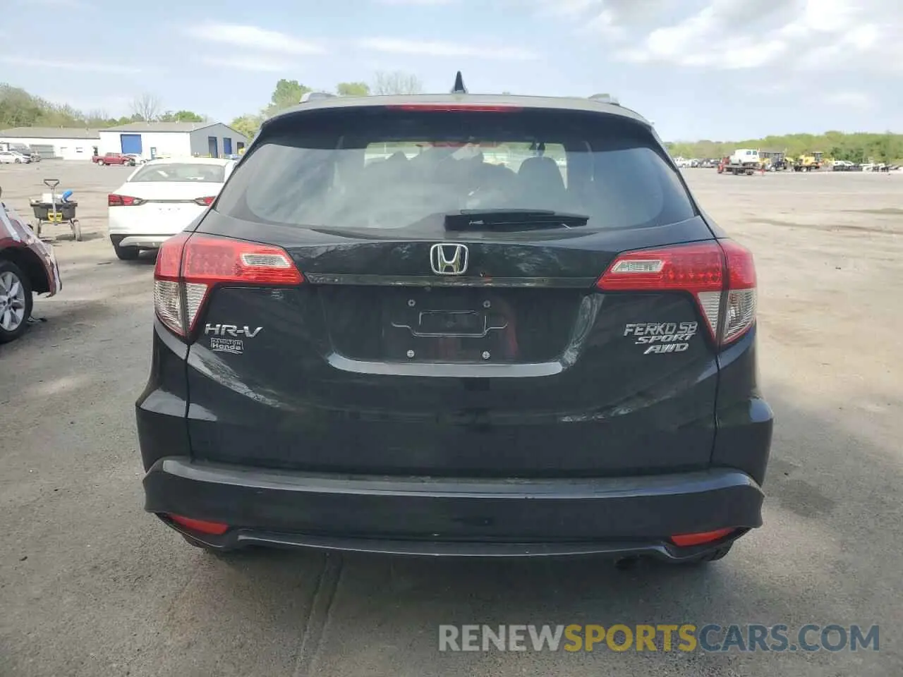 6 Photograph of a damaged car 3CZRU6H19KG728789 HONDA HR-V 2019