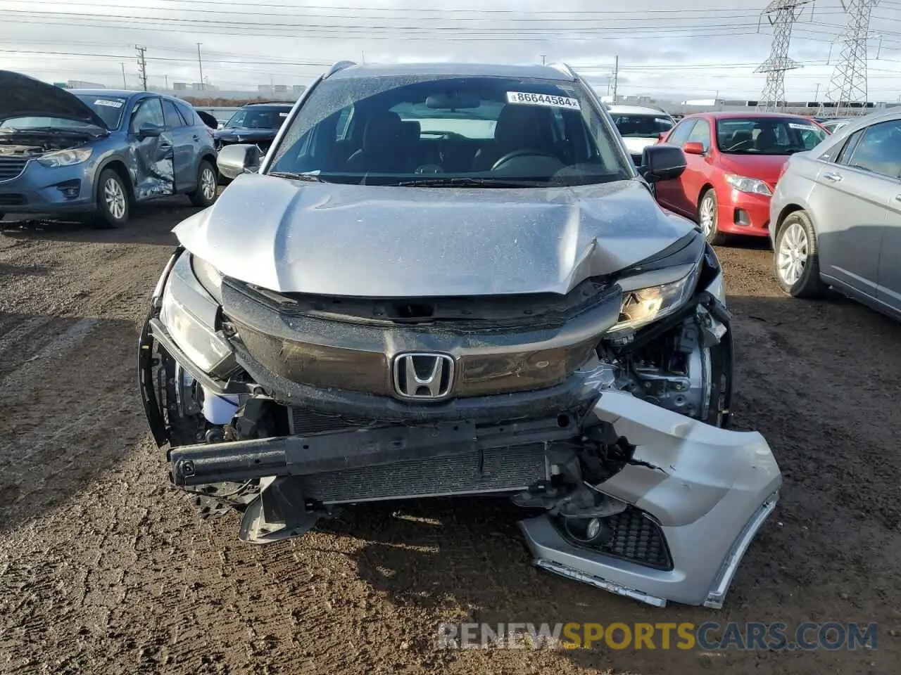 5 Photograph of a damaged car 3CZRU6H1XKG713802 HONDA HR-V 2019