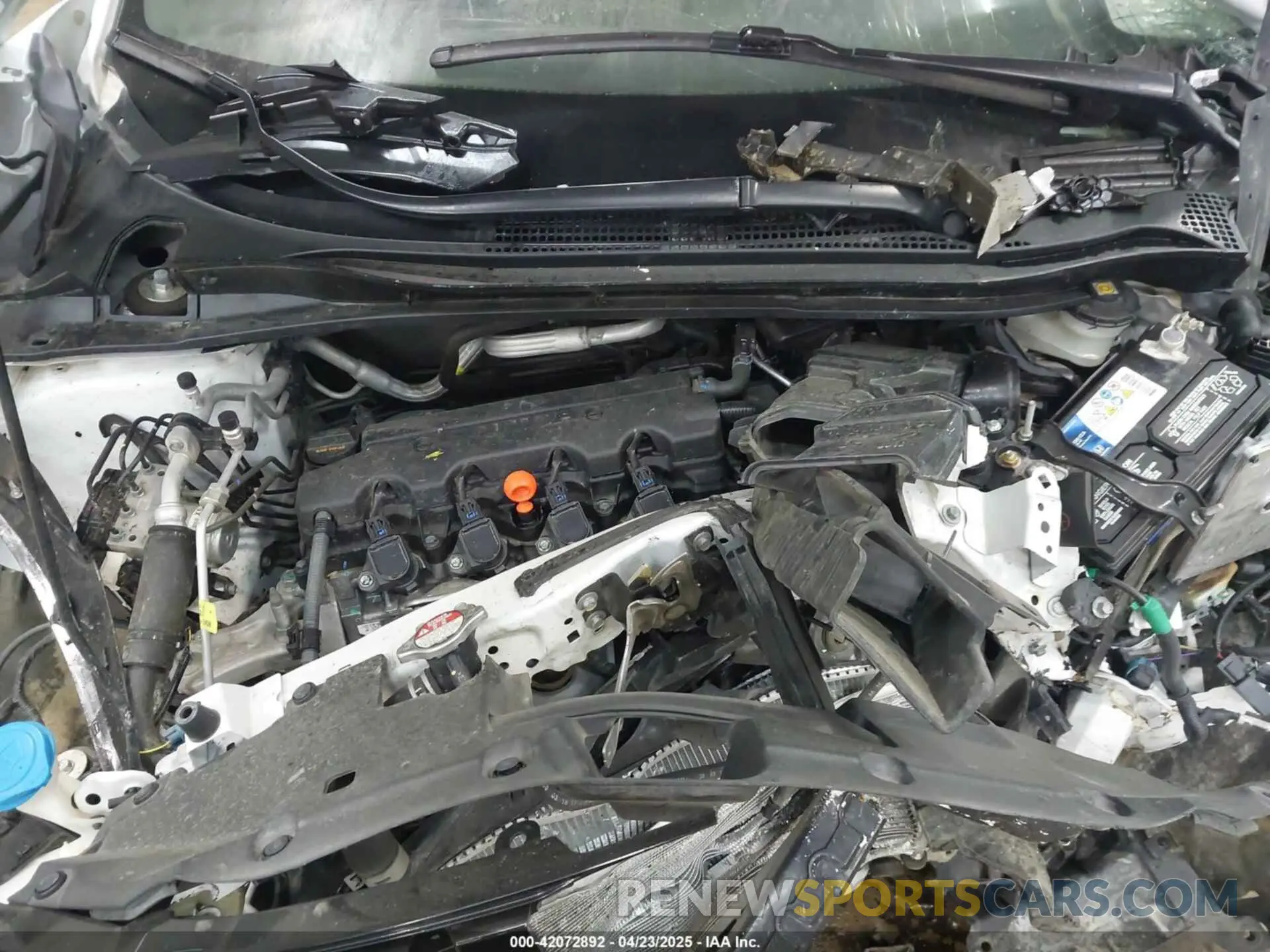 10 Photograph of a damaged car 3CZRU6H1XKM705684 HONDA HR-V 2019