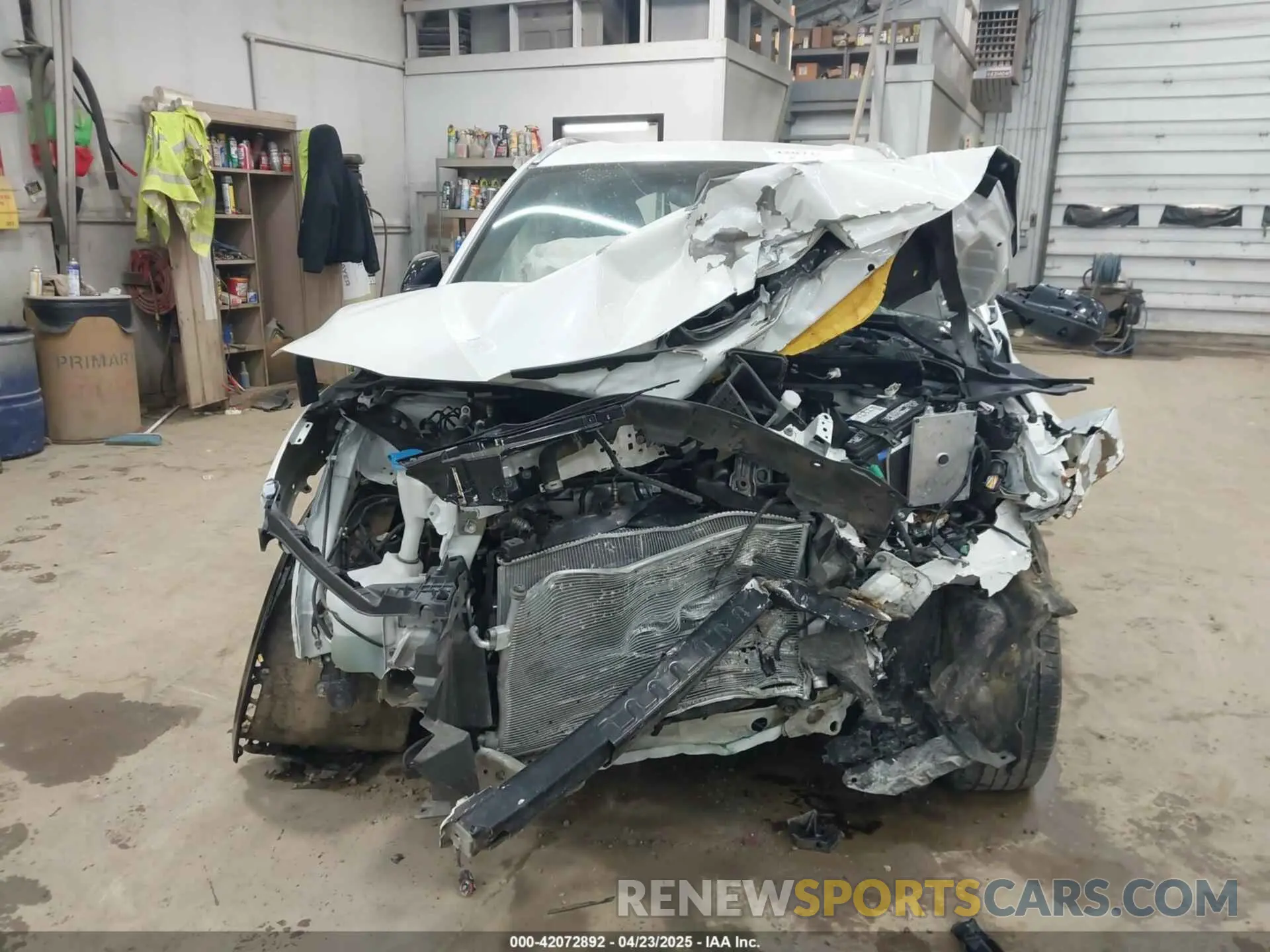 13 Photograph of a damaged car 3CZRU6H1XKM705684 HONDA HR-V 2019