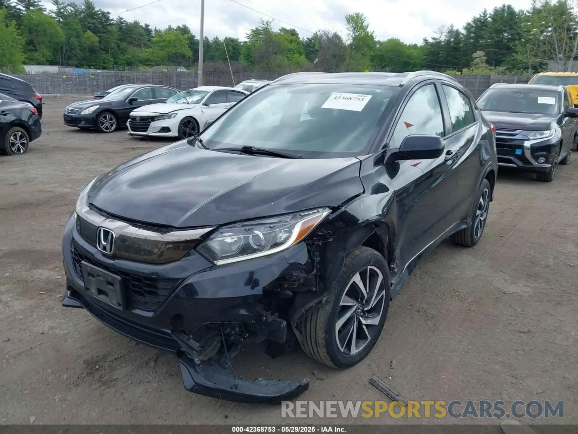2 Photograph of a damaged car 3CZRU6H1XKM741116 HONDA HR-V 2019